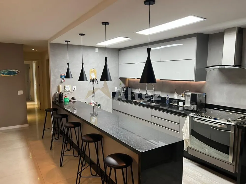 Cobertura, 3 quartos, 263 m² - Foto 18