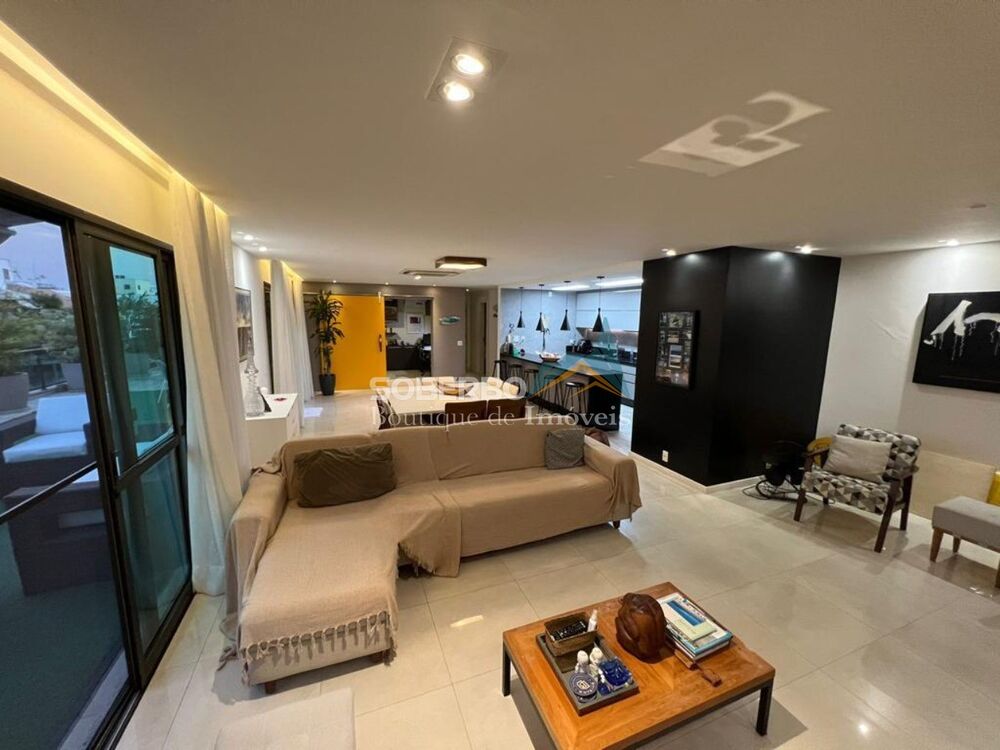 Cobertura, 3 quartos, 263 m² - Foto 1