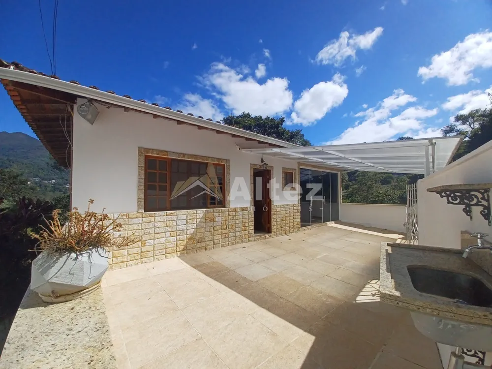 Casa, 4 quartos, 225 m² - Foto 31
