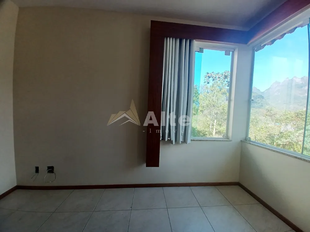 Casa, 4 quartos, 225 m² - Foto 11