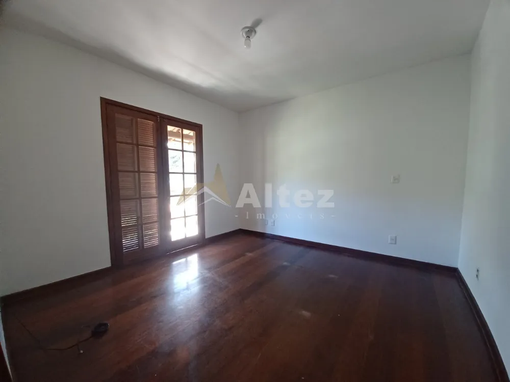 Casa, 4 quartos, 225 m² - Foto 21