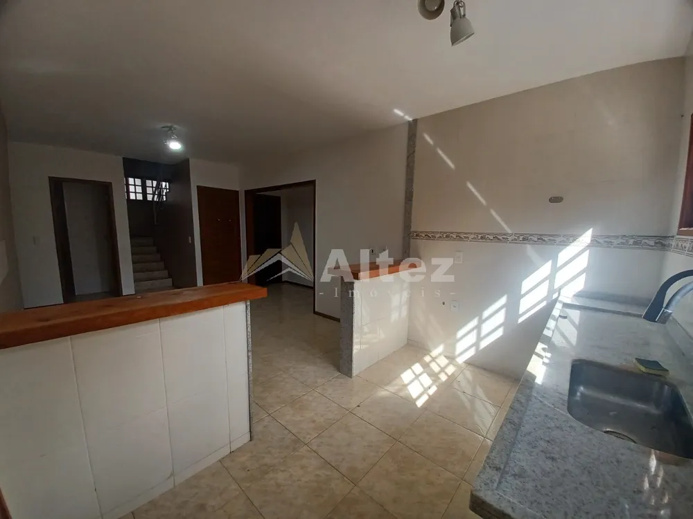 Casa, 4 quartos, 225 m² - Foto 14