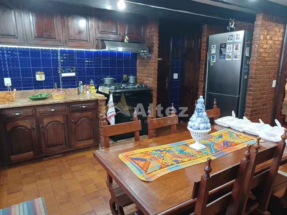 Casa, 4 quartos, 1600 m² - Foto 18