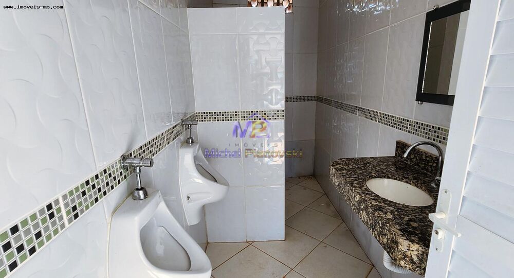 Casa, 1 quarto, 420 m² - Foto 2