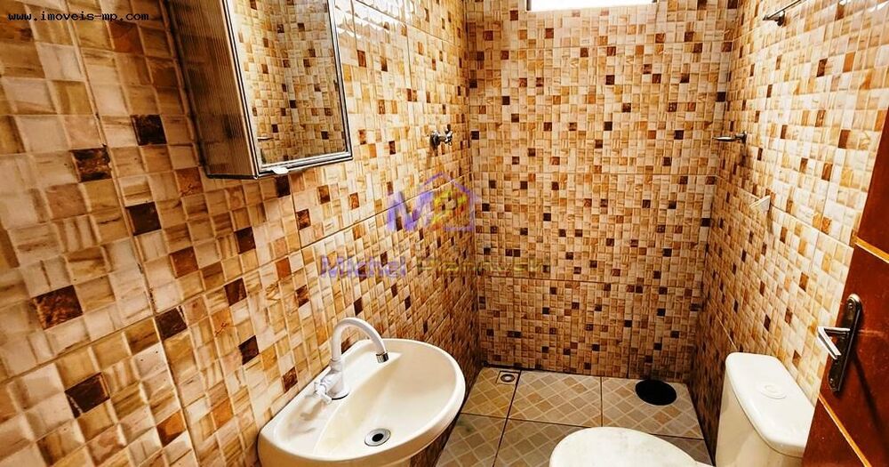 Casa à venda com 3 quartos, 228m² - Foto 8