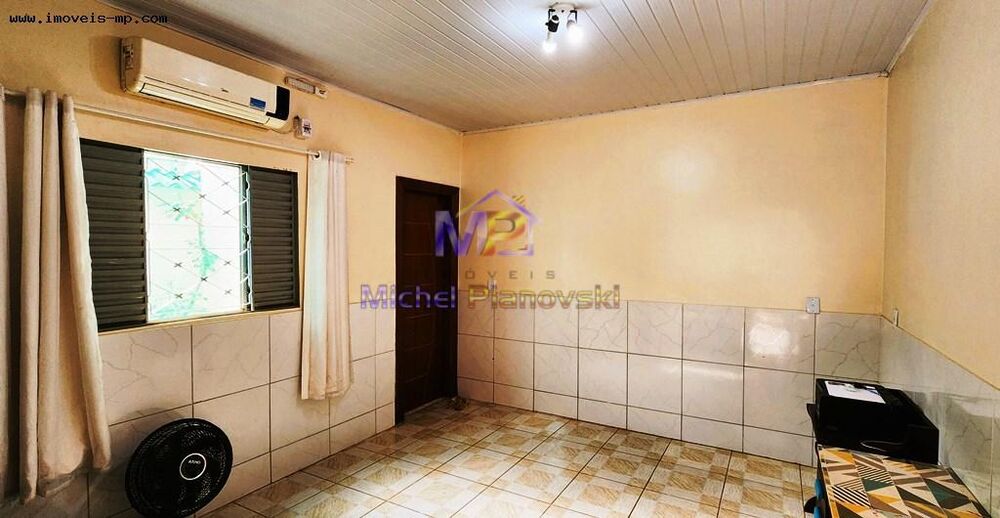 Casa à venda com 3 quartos, 228m² - Foto 7