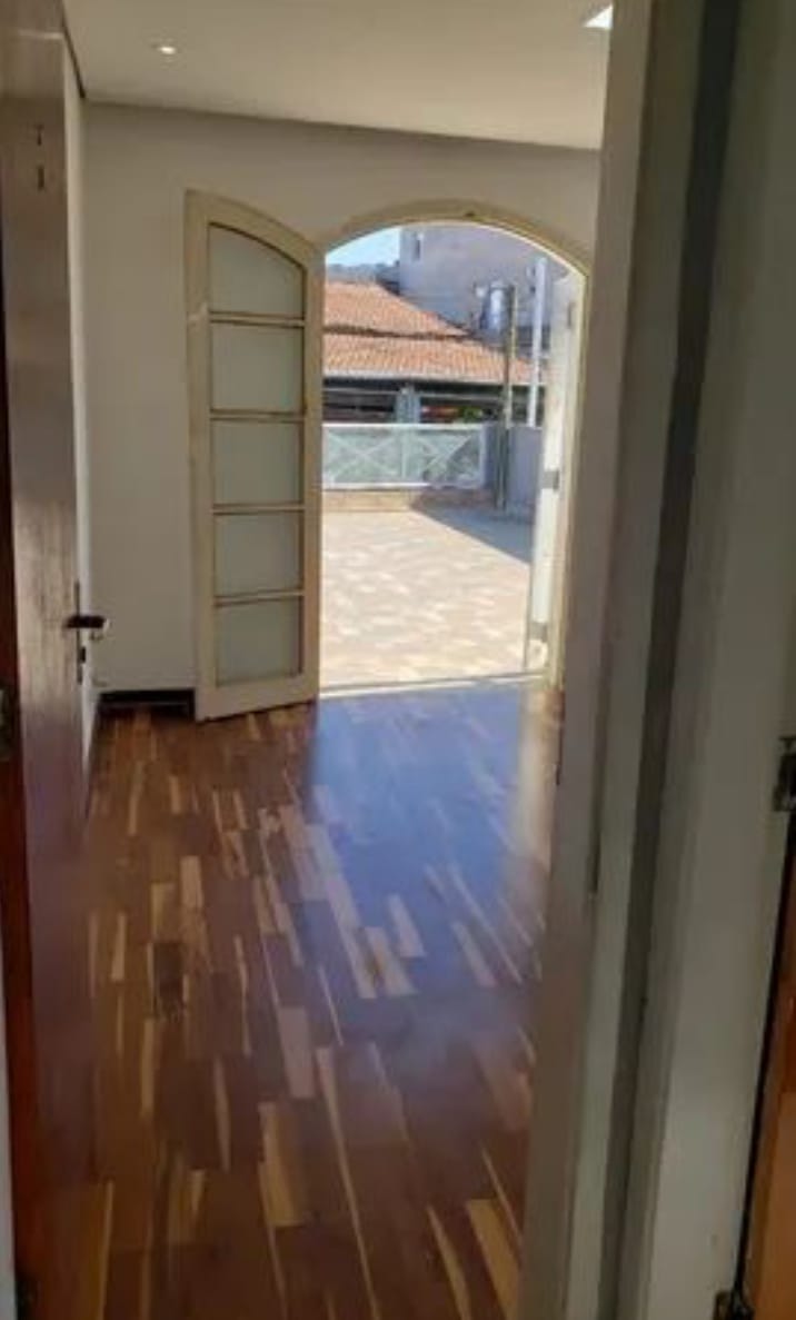 Casa à venda com 2 quartos, 205m² - Foto 18