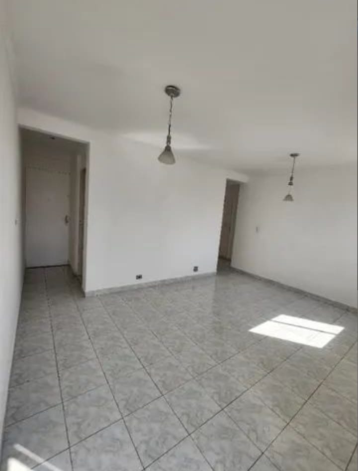 Apartamento à venda com 2 quartos, 55m² - Foto 7