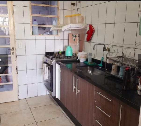 Casa de Condomínio à venda com 2 quartos, 70m² - Foto 4