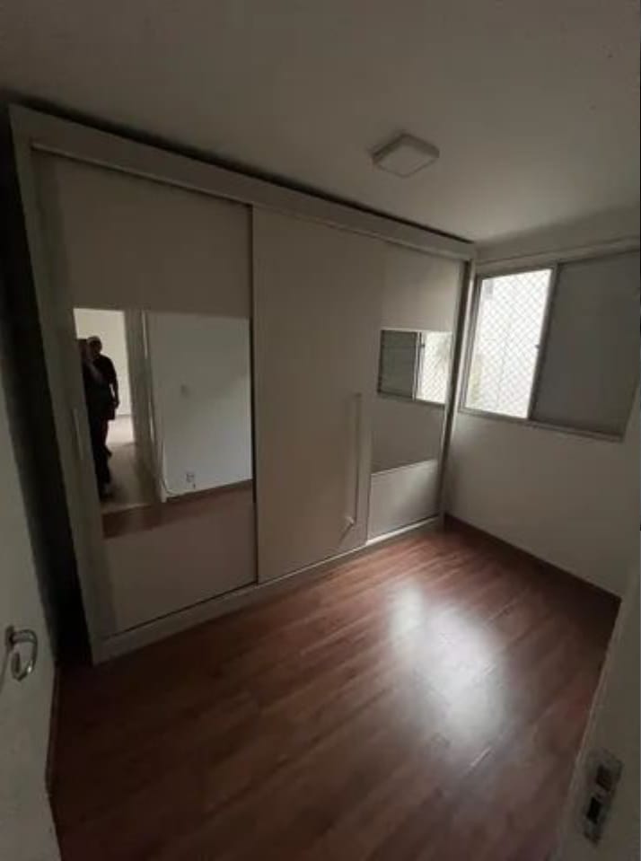 Apartamento à venda com 2 quartos, 43m² - Foto 3