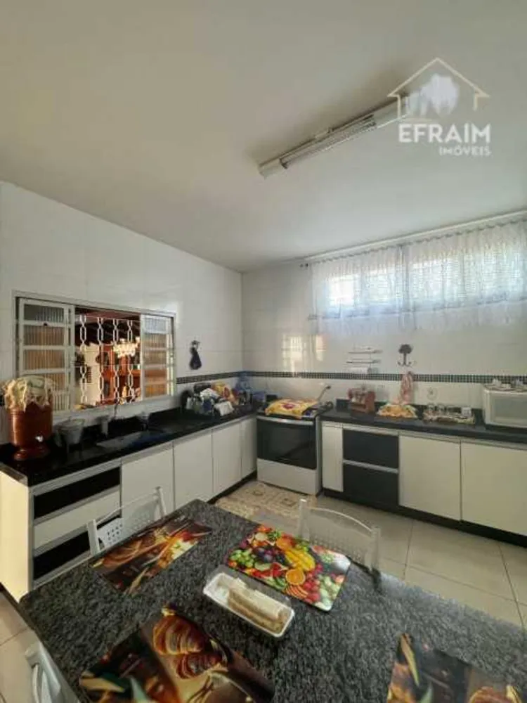 Casa, 7 quartos, 500 m² - Foto 6