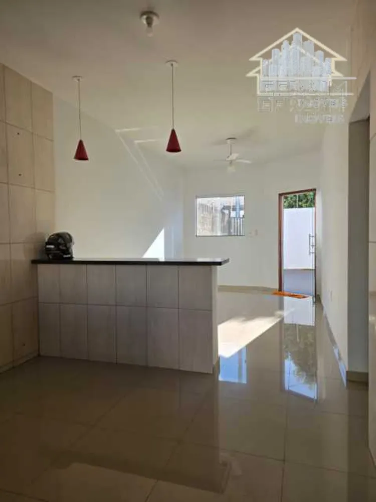Casa, 2 quartos, 300 m² - Foto 1