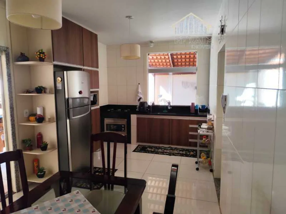 Casa, 3 quartos, 300 m² - Foto 7
