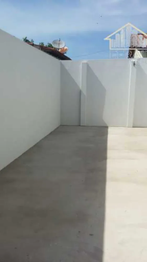 Casa, 5 quartos, 196 m² - Foto 1