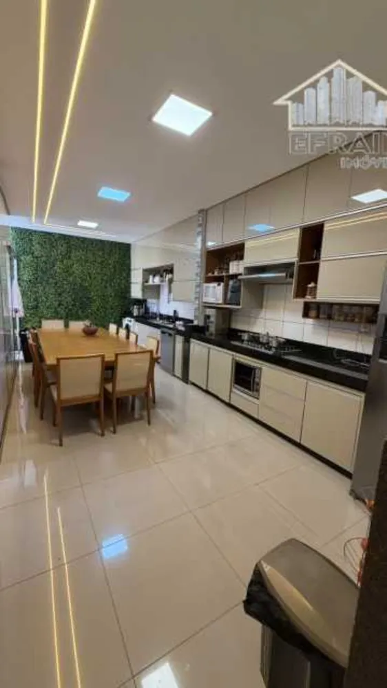 Casa, 2 quartos, 130 m² - Foto 2
