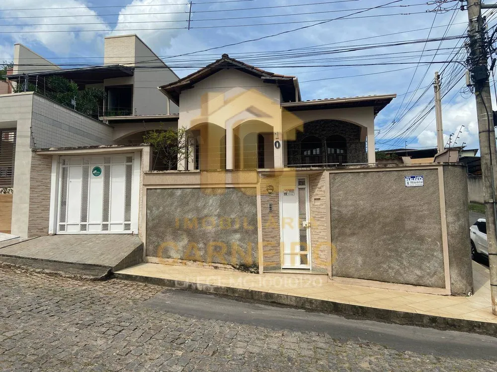 Casa, 3 quartos, 215 m² - Foto 1