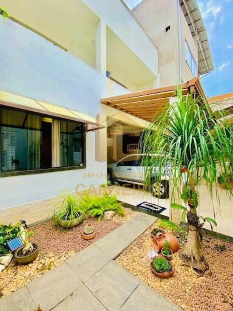 Casa, 3 quartos, 216 m² - Foto 7