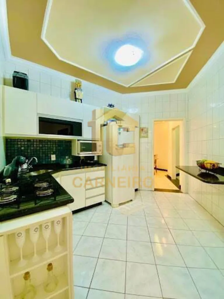 Casa, 3 quartos, 216 m² - Foto 9