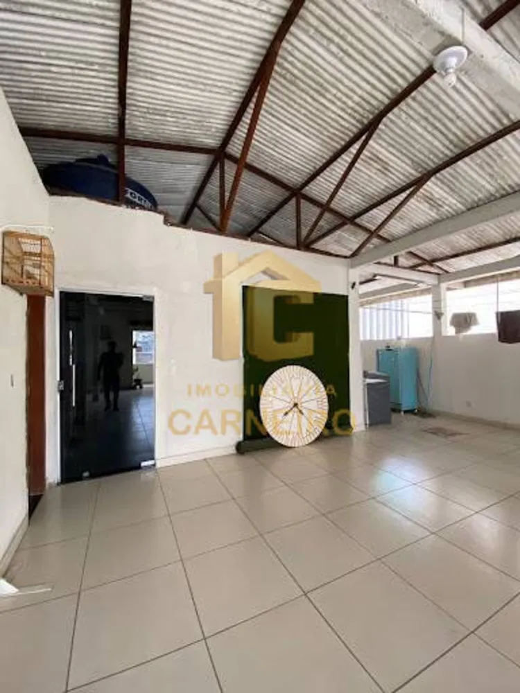 Casa, 3 quartos, 216 m² - Foto 14