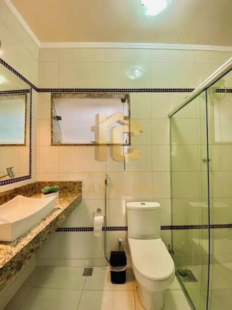 Casa, 3 quartos, 216 m² - Foto 1