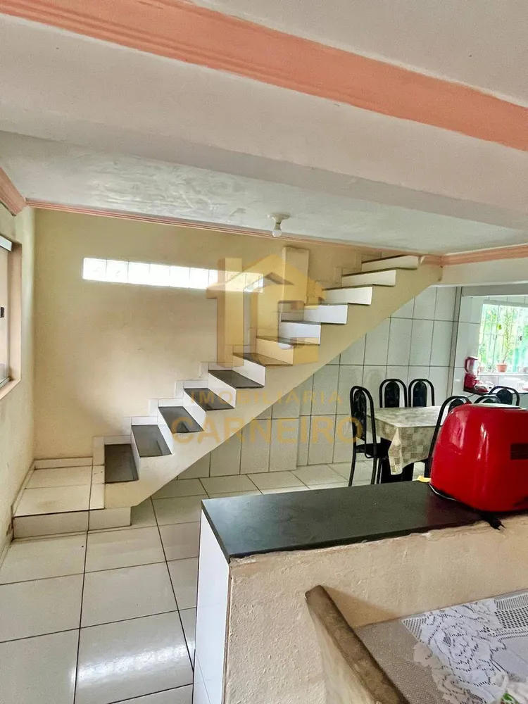 Casa, 5 quartos, 260 m² - Foto 1