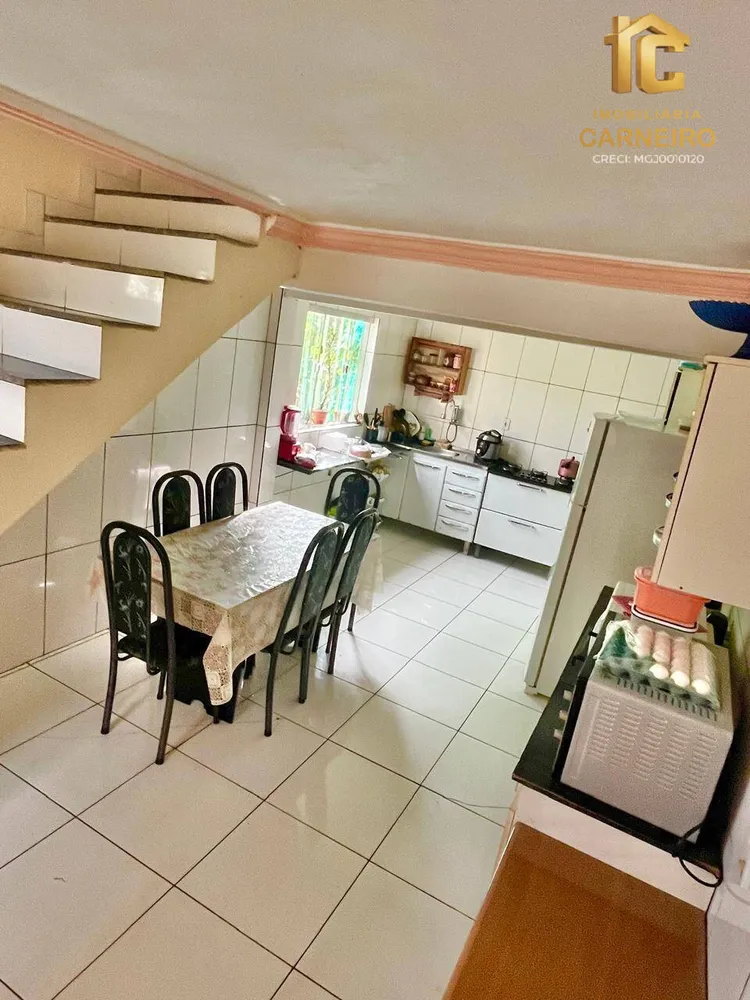 Casa, 5 quartos, 260 m² - Foto 9