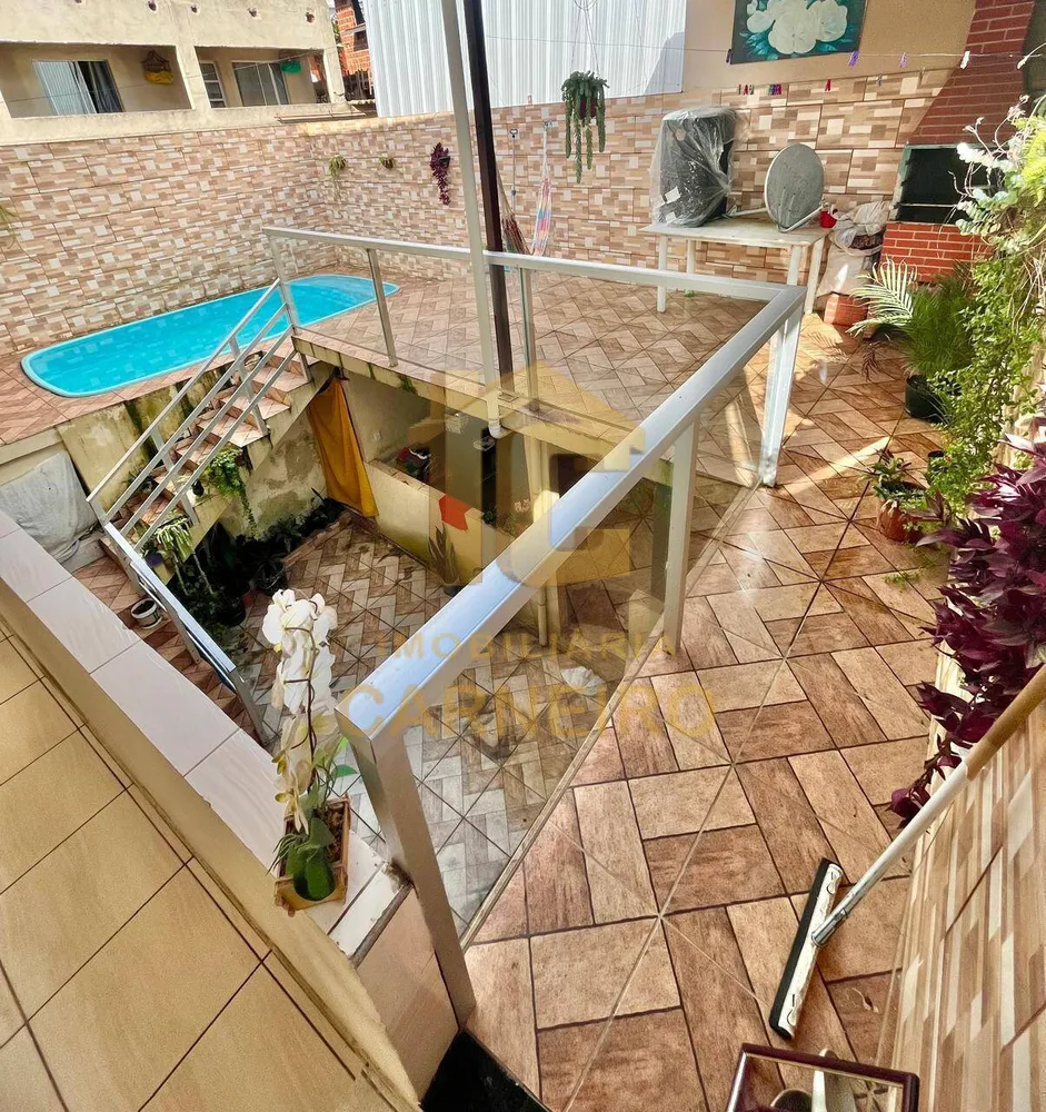 Casa, 5 quartos, 260 m² - Foto 3
