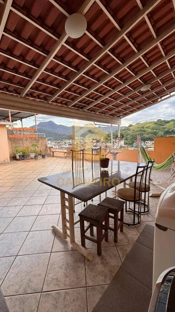 Casa, 3 quartos, 180 m² - Foto 1