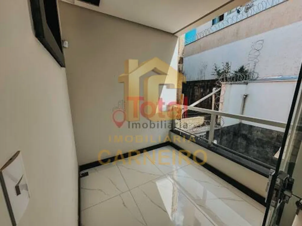 Casa, 3 quartos, 212 m² - Foto 2