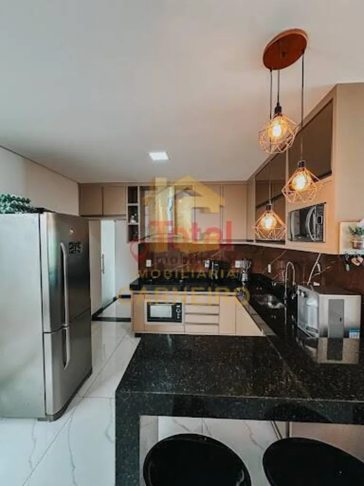 Casa, 3 quartos, 212 m² - Foto 4
