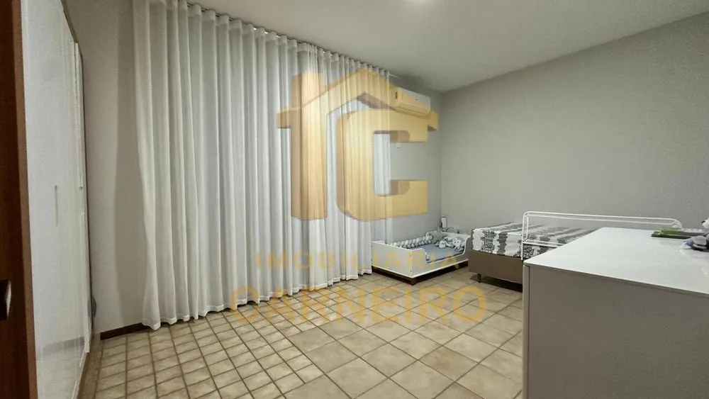 Casa, 6 quartos, 370 m² - Foto 2
