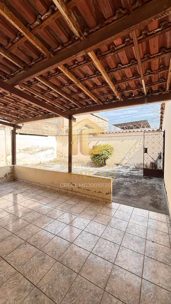 Casa, 3 quartos - Foto 2