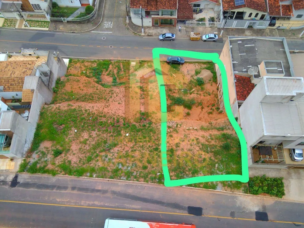 Terreno, 300 m² - Foto 1