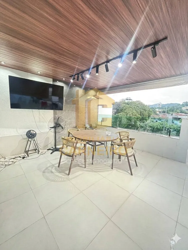 Casa, 3 quartos, 250 m² - Foto 1