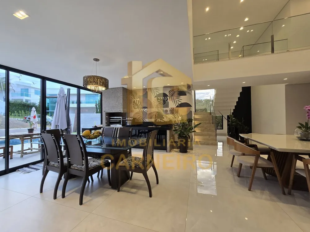 Casa, 5 quartos, 340 m² - Foto 1