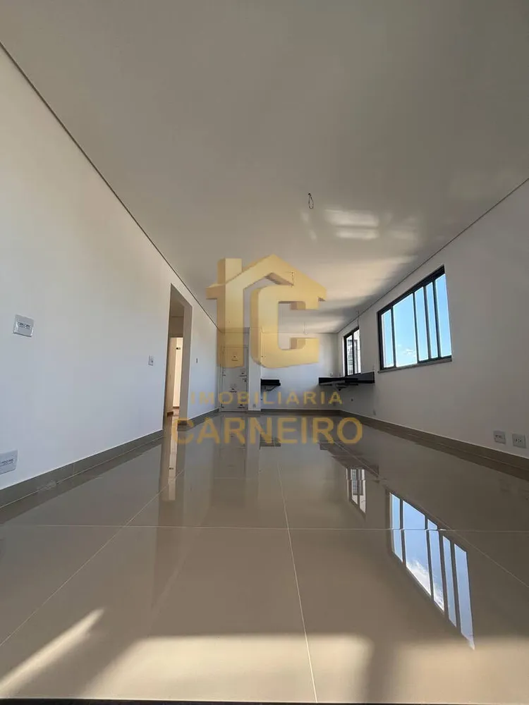 Apartamento, 3 quartos, 100 m² - Foto 2