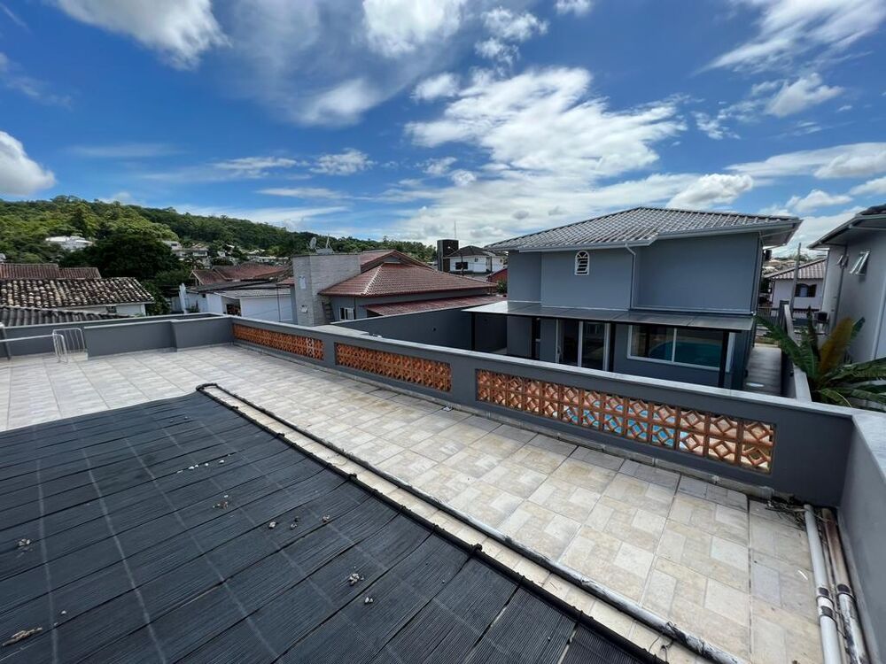 Casa à venda com 4 quartos, 280m² - Foto 11