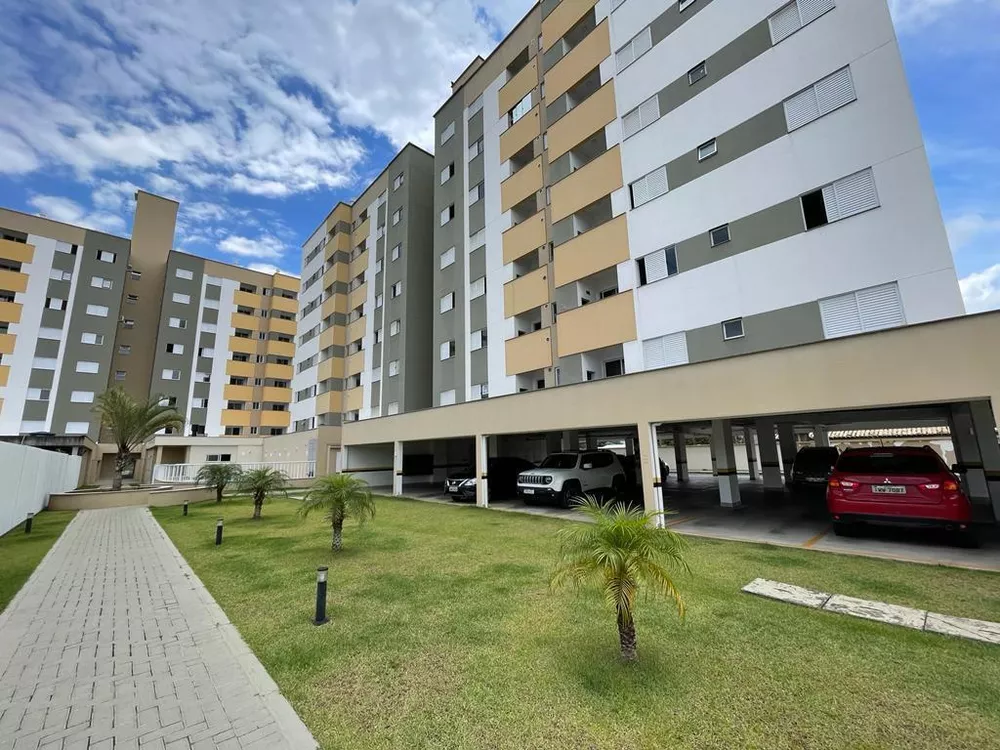 Apartamento à venda com 3 quartos, 75m² - Foto 1