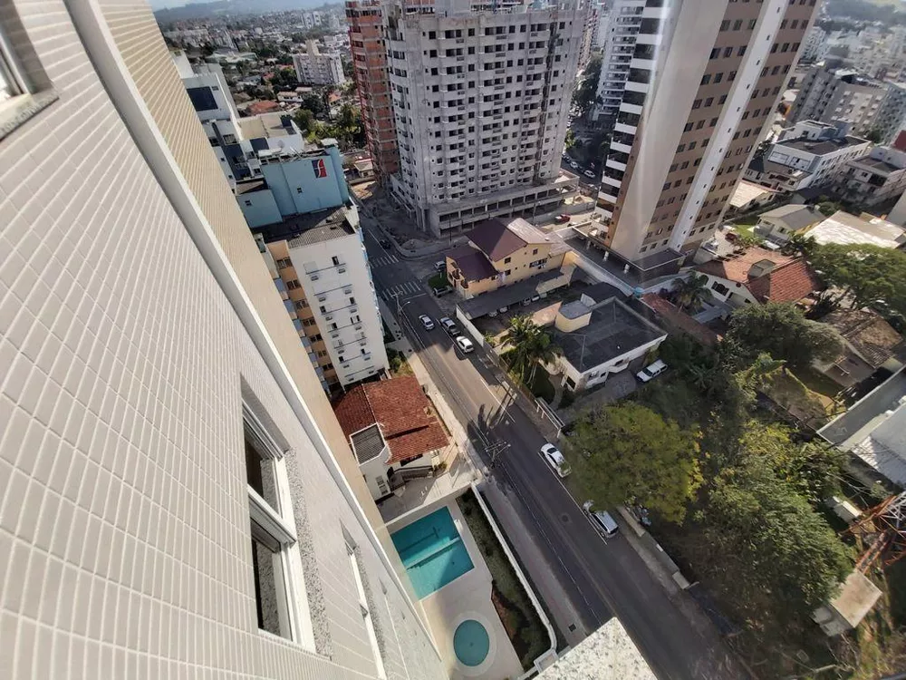 Apartamento à venda com 3 quartos, 155m² - Foto 8