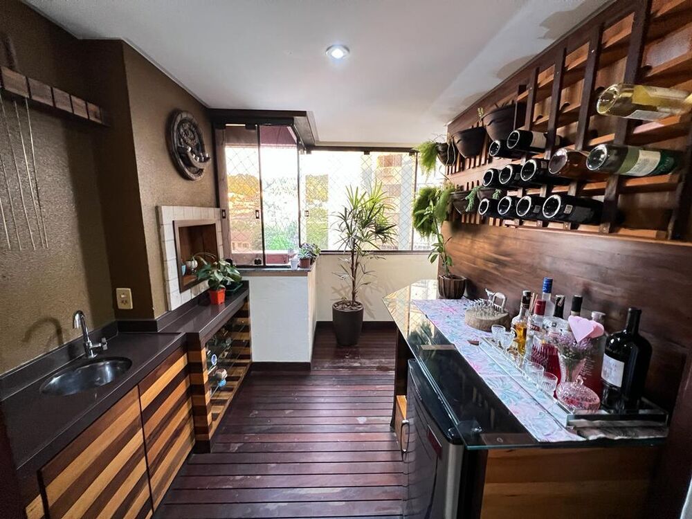 Apartamento à venda com 3 quartos, 95m² - Foto 5