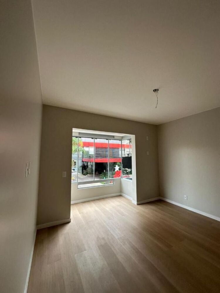 Apartamento à venda com 3 quartos, 123m² - Foto 3