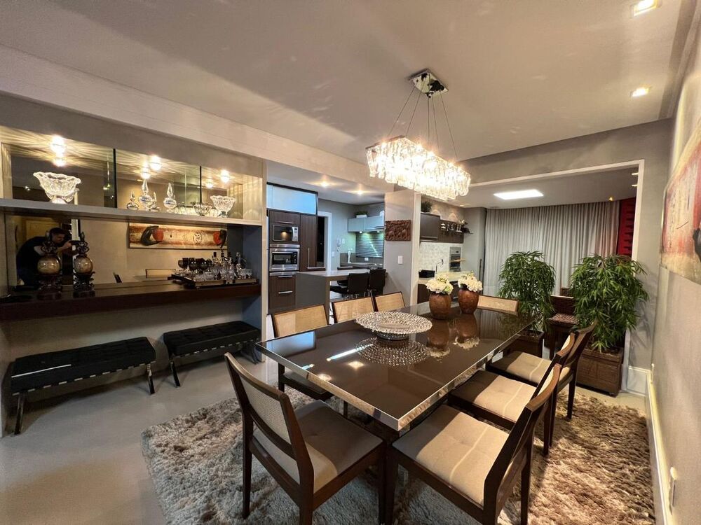 Apartamento, 3 quartos, 157 m² - Foto 1