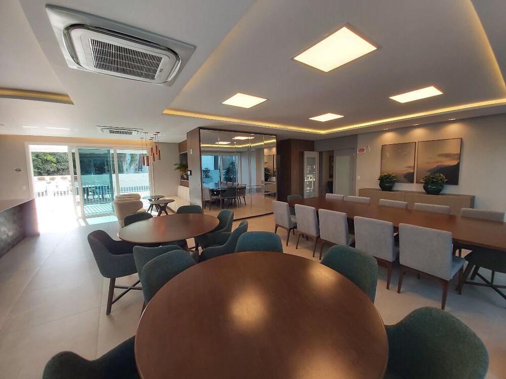 Apartamento à venda com 4 quartos, 349m² - Foto 4