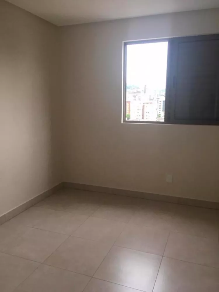 Apartamento à venda com 3 quartos, 92m² - Foto 7