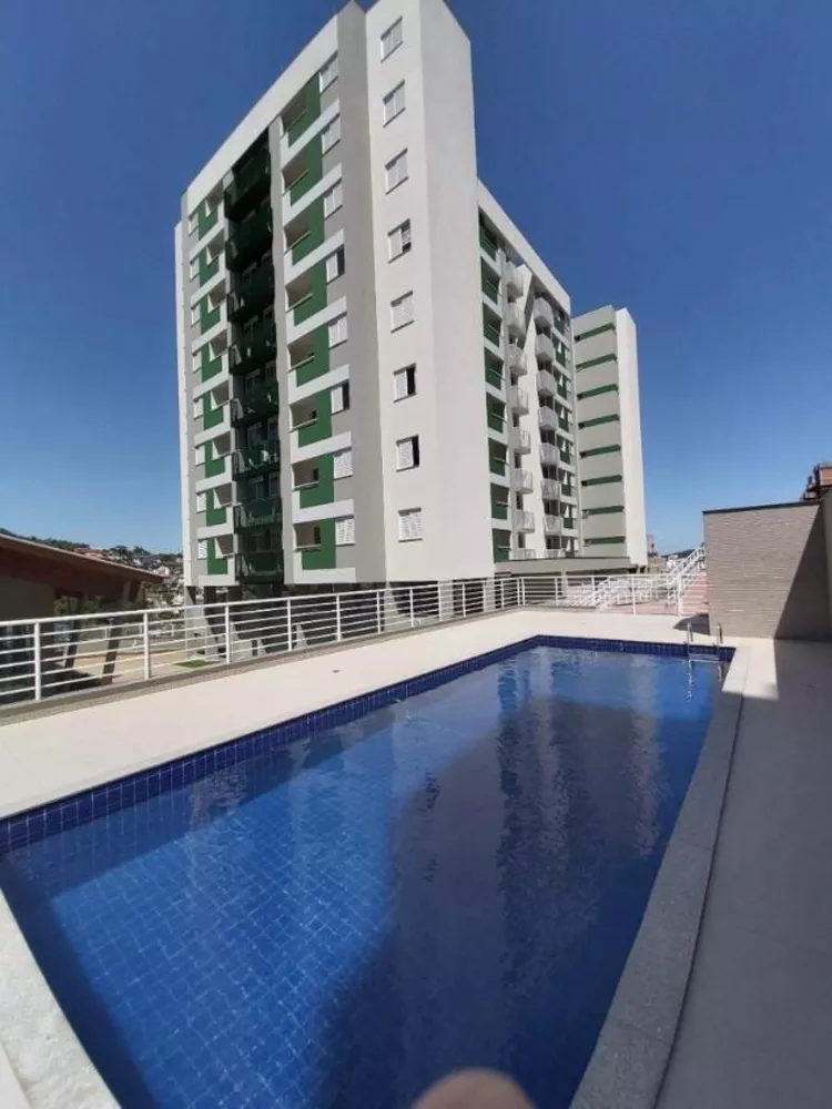 Apartamento à venda com 2 quartos, 63m² - Foto 1