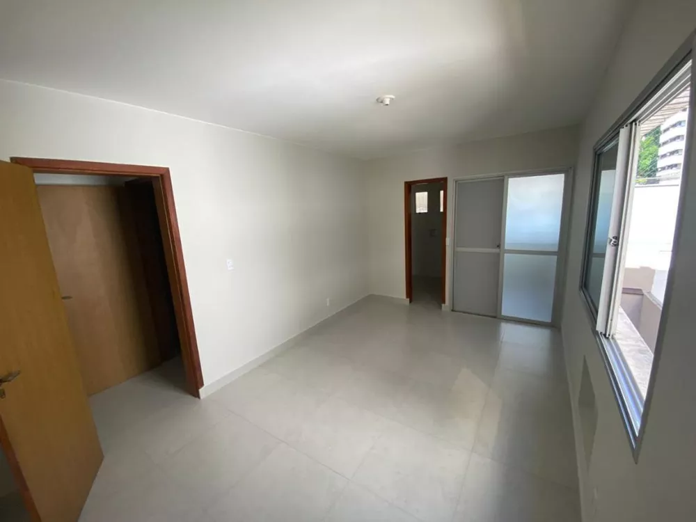 Apartamento à venda com 3 quartos, 184m² - Foto 10