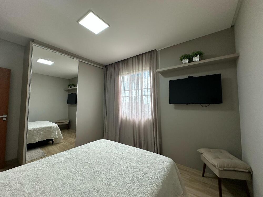 Casa, 2 quartos, 200 m² - Foto 2