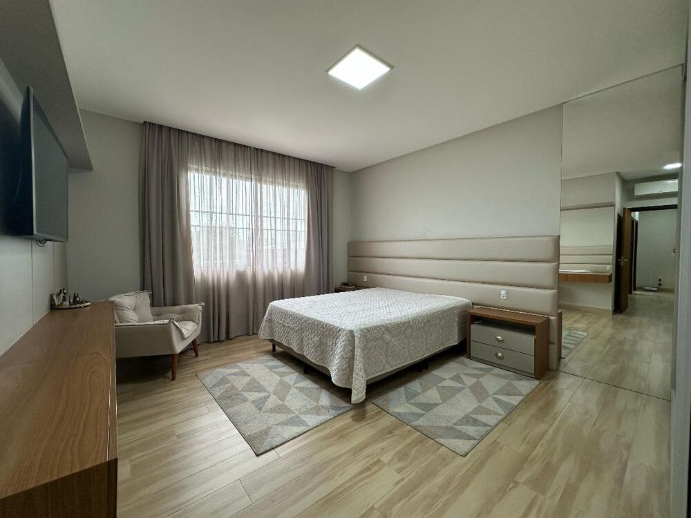 Casa, 2 quartos, 200 m² - Foto 8