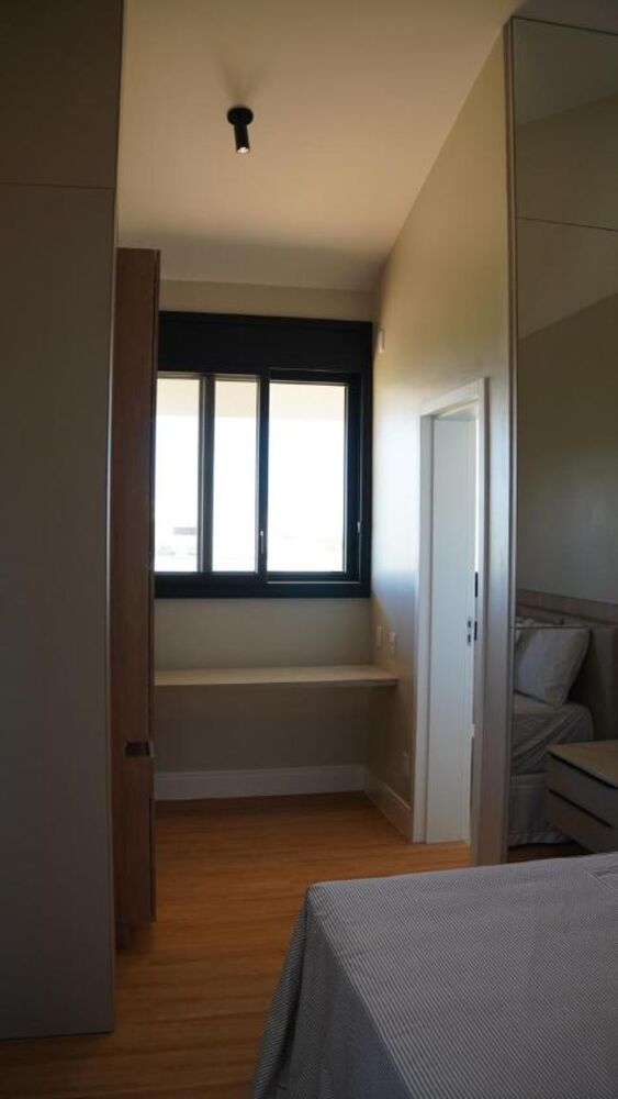 Casa à venda com 4 quartos, 294m² - Foto 9