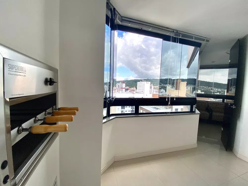 Apartamento à venda com 4 quartos, 325m² - Foto 3